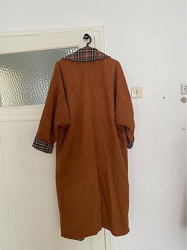 Kiremit Rengi Kalın Trençkot Oversize - Görsel 3