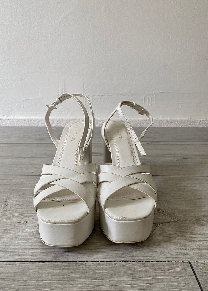 Stradivarius Beyaz Platform Topuk Ayakkabı - Görsel 3