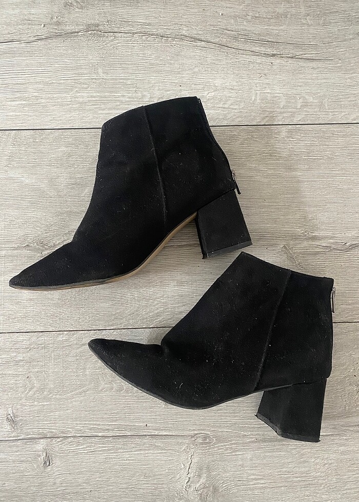 Topuklu Kısa Bot Süet - Görsel 3