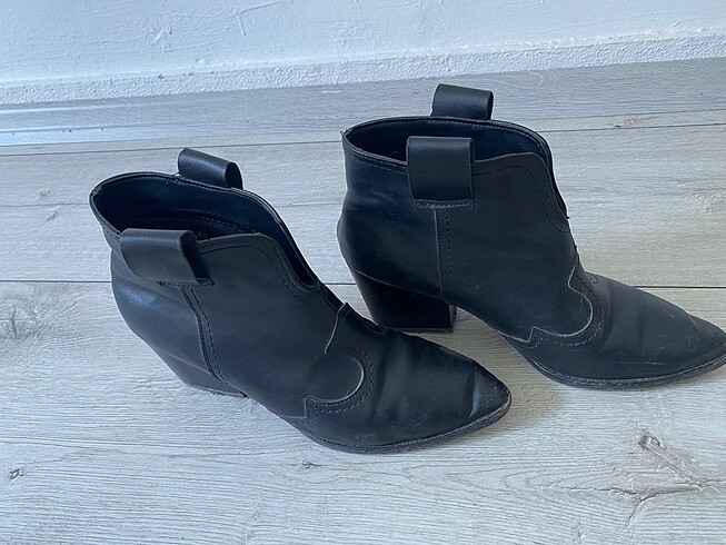 39 Beden Kısa Kovboy Bot