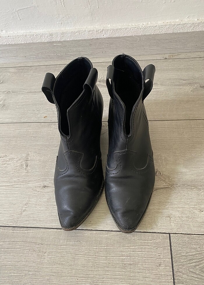 Kısa Kovboy Bot - Görsel 2