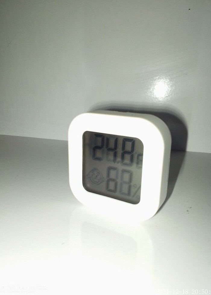 Çocuk oda termometresi ve nem ölçer - Görsel 2