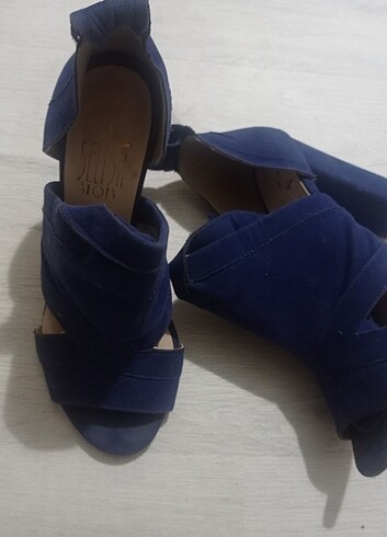 37 Beden Saks mavisi kalın topuklu uzun bağcıklı bottie sandalet