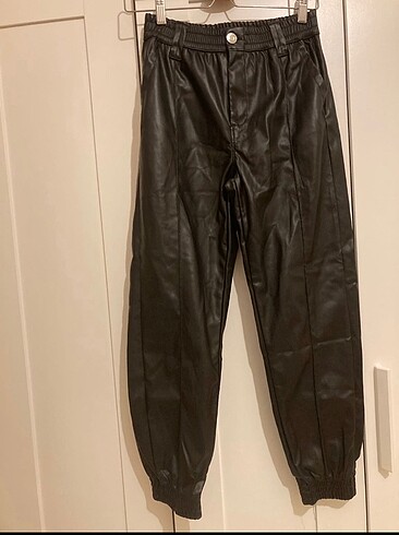 Bershka deri pantolon