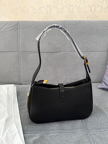 Yves Saint Laurent Çanta