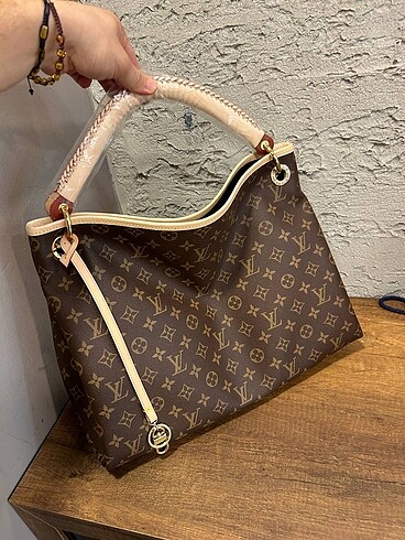Beden kahverengi Renk Louis vuitton