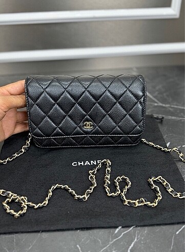 Chanel woc