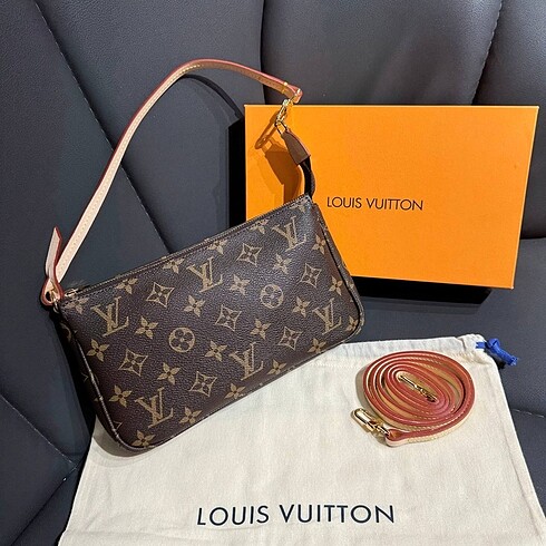 Louis vuitton Pochette