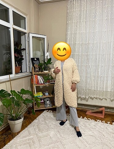 Zara UZUN PUFFY HIRKA