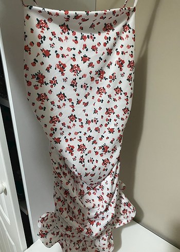 Beyaz Çiçek Desenli Drapeli Mini Elbise - Görsel 3