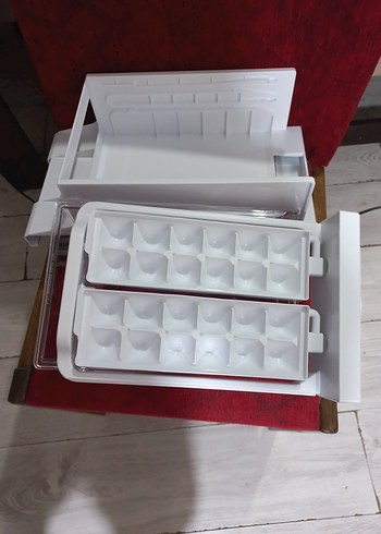 Beyaz Buz Küpü Kalıbı ve Kutusu - Görsel 3