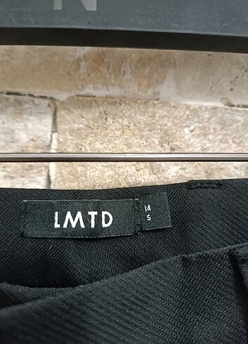 m Beden siyah Renk Lmtd Pantolon 