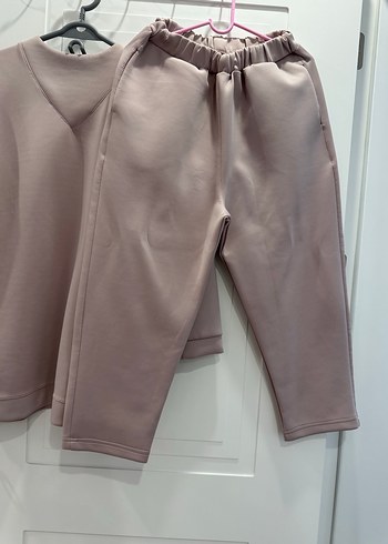 V Yaka Bej Kadın Eşofman Takımı - Görsel 3