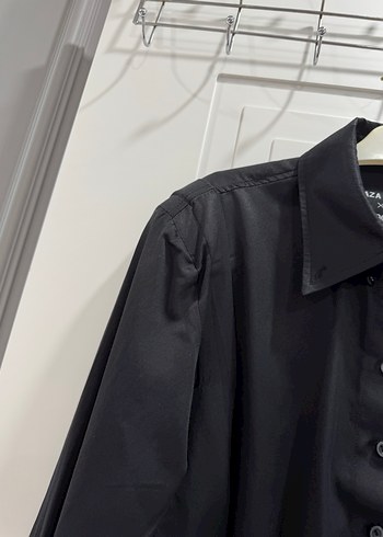 Düğmeli Siyah Keten Uzun Kollu Gömlek - Görsel 5