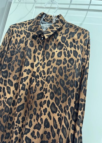 Leopar Desenli Uzun Kollu Kadın Gömlek - Görsel 2