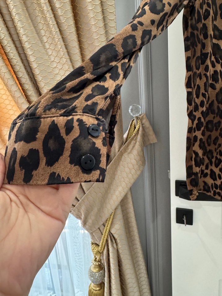 Leopar Desenli Uzun Kollu Kadın Gömlek - Görsel 5