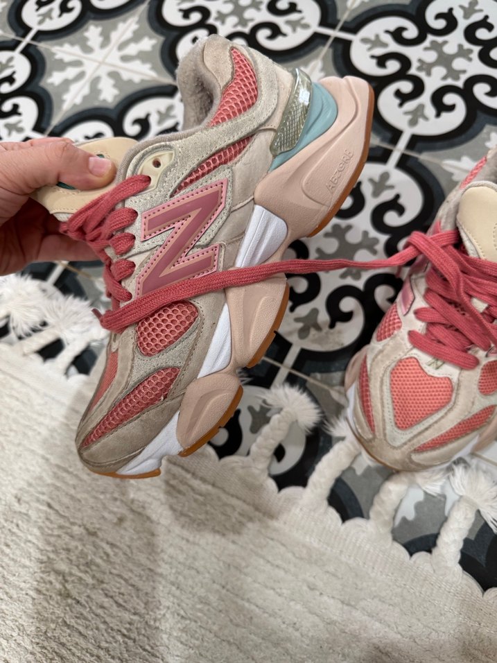 Pembe Bağcıklı Kadın Spor Ayakkabı - Görsel 4