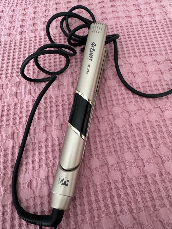 Bej Parlak Saç Düzleştirici Belisa - Görsel 3