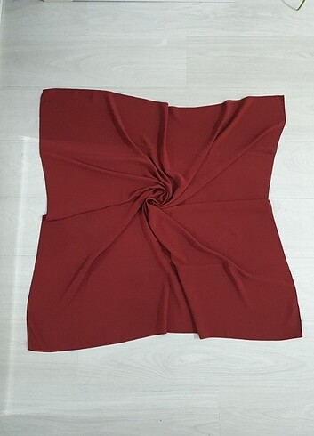 Fresh Scarfs Medine İpeği Eşarp
