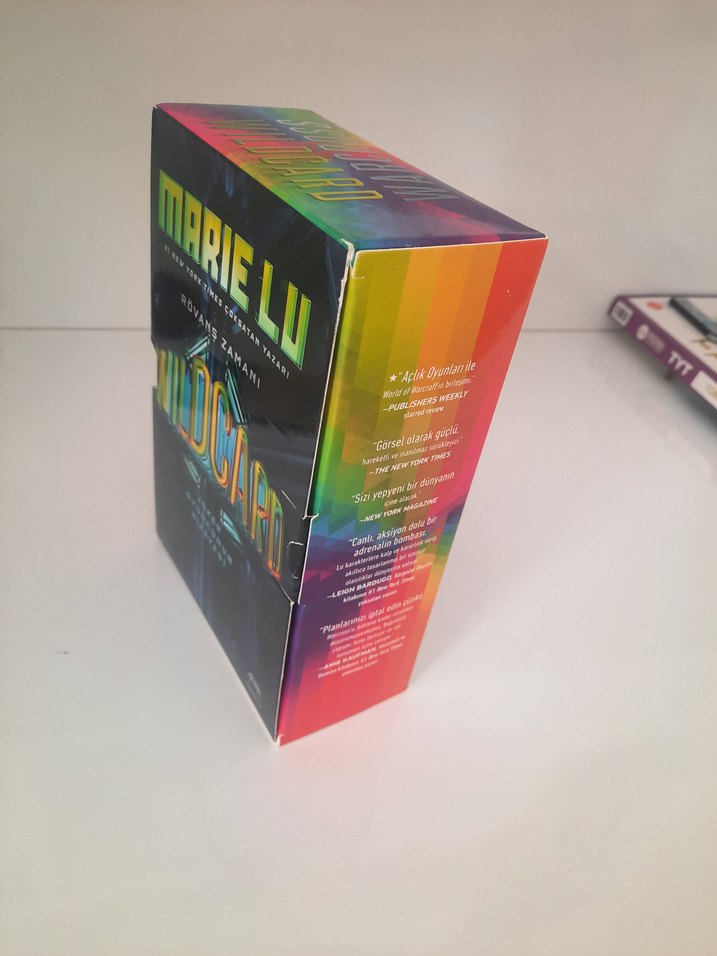 WARCROOS SANAL GERÇEKLİK OYUNU KİTABI KUTULU CİLTLİ - Görsel 3