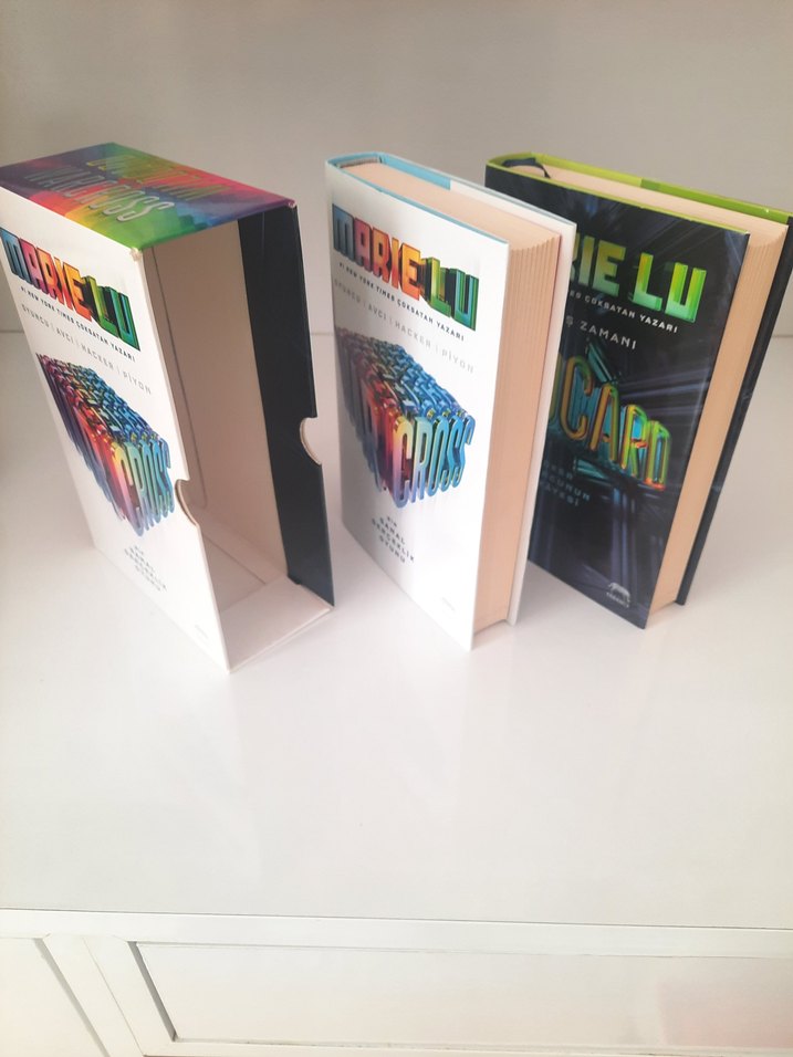 WARCROOS SANAL GERÇEKLİK OYUNU KİTABI KUTULU CİLTLİ - Görsel 5