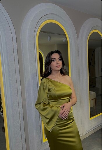 Özel dikim elbise