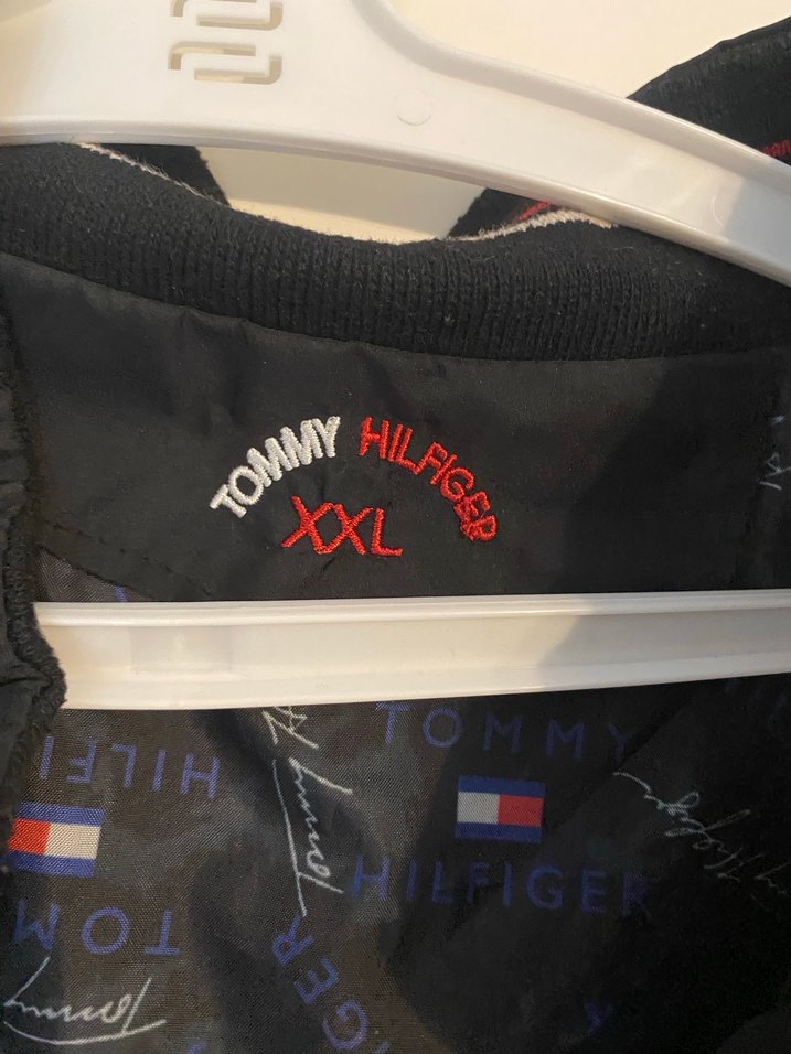 Tommy Hilfiger Siyah Erkek Kayak Ceketi - Görsel 2