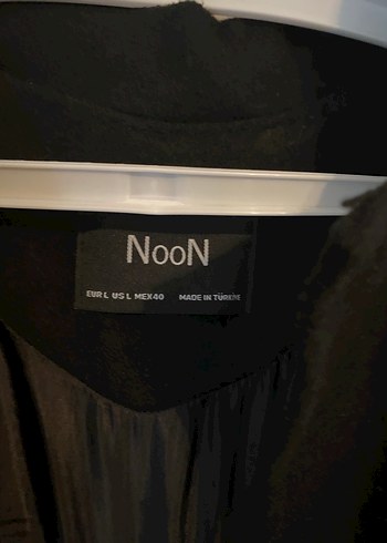 Siyah Fermuarlı Yumuşak Kumaşlı Kadın Ceket - Görsel 3