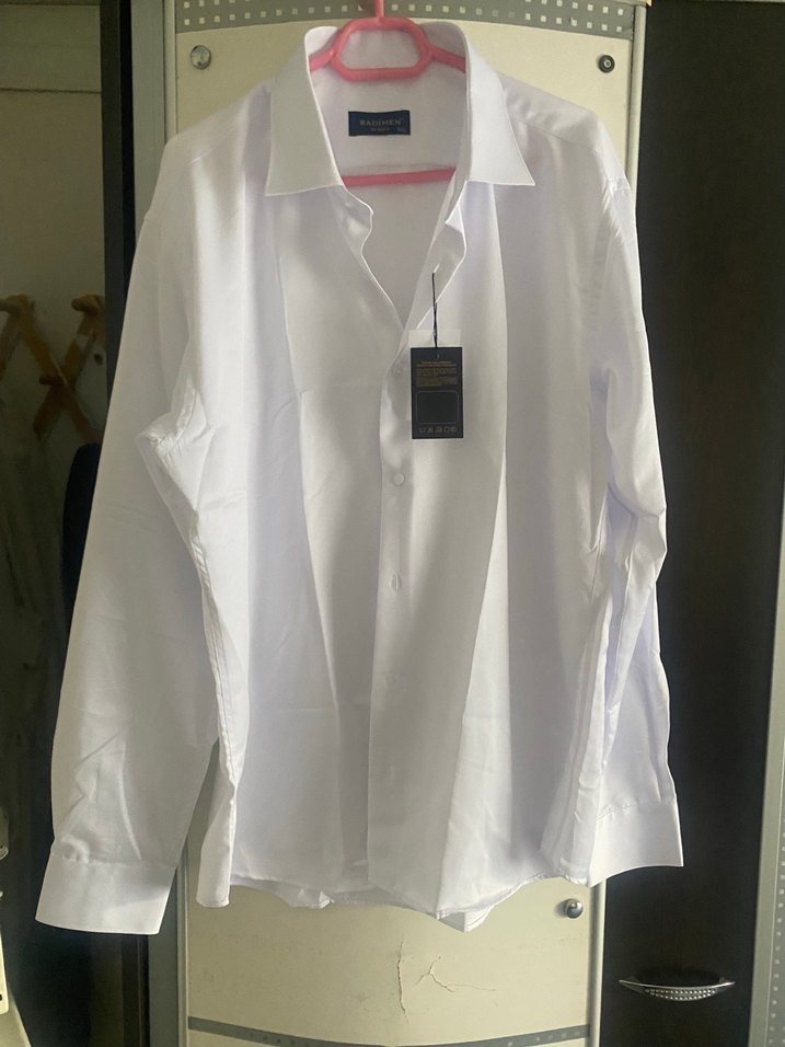 Düğmeli Beyaz uzun Kollu Erkek Gömlek - Görsel 2