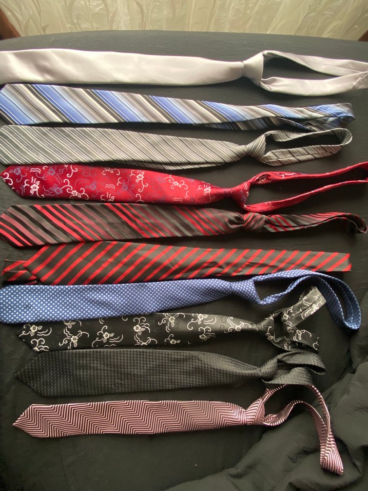 Erkek Çok Renkli İş Kravatları tane 50 tl hepsi 350 10 tane - Görsel 2