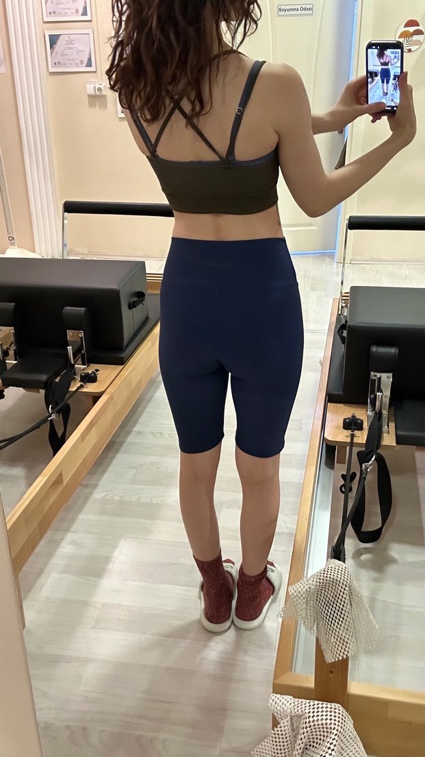 Siyah Midi  Spor Şortu - Görsel 4