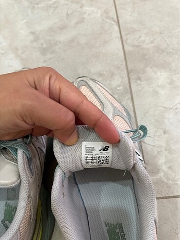 39,5 Beden çeşitli Renk New balance 9060