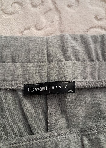LC Waikiki Kadın Şortu