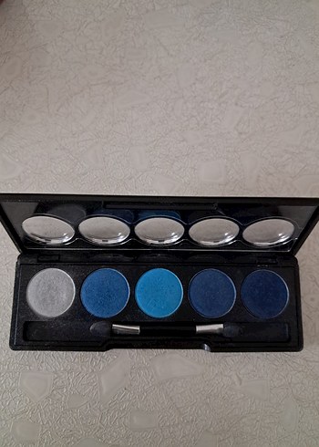 Mavi Tonlarda Göz Farı Paleti - Görsel 4