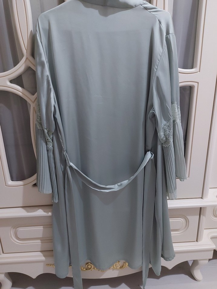 Saten Su Yeşili Kadın Sabahlık - Görsel 3