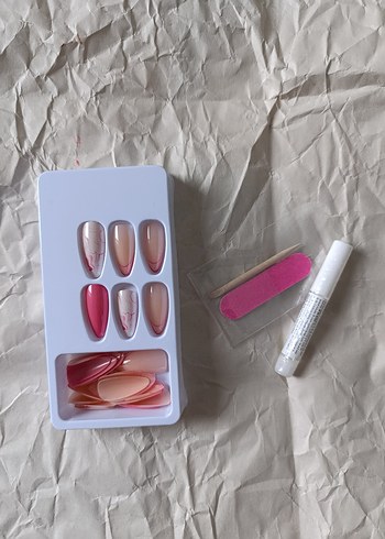 Pembe badem french takma tırnak - Görsel 3