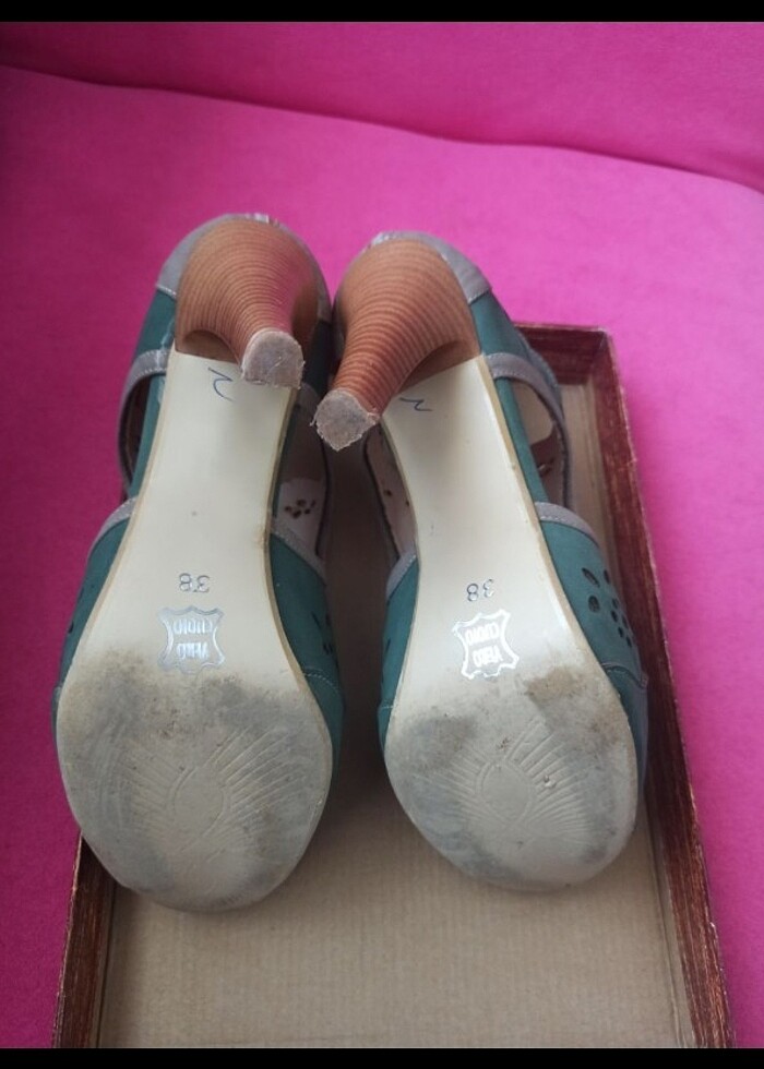 Yeşil topuklu ayakkabı  - Görsel 5