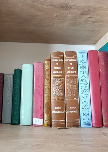 Çeşitli Klasik Kitaplar ve Tefsir Seti