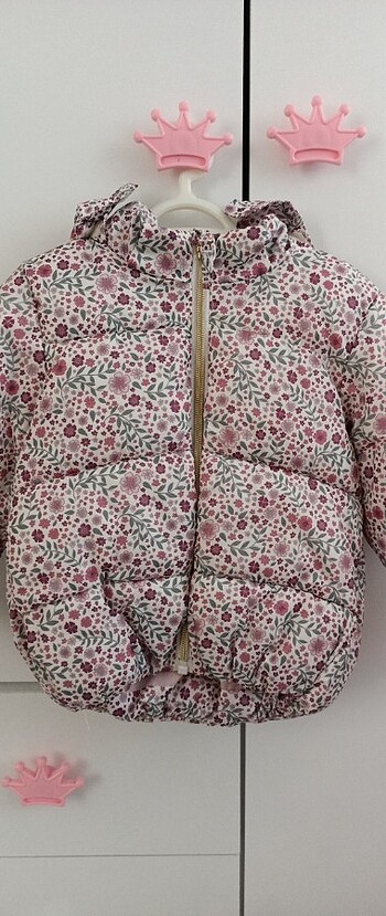 H&M Bebek montu temiz hiçbir deforme yoktur