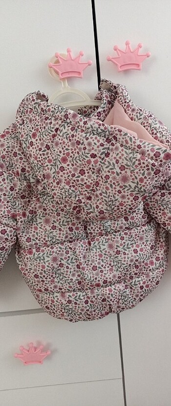 12-18 Ay Beden H&M Bebek montu temiz hiçbir deforme yoktur