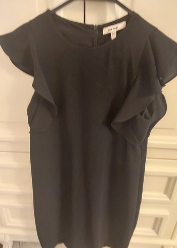 Volanlı Kısa Kollu Midi Siyah Elbise - Görsel 2