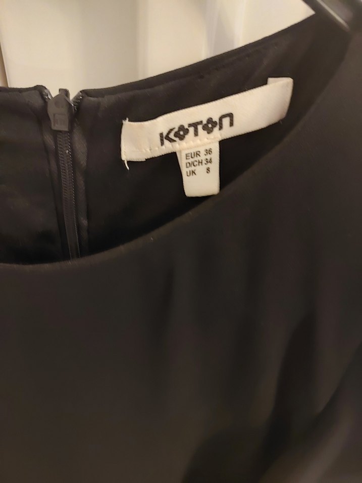 Volanlı Kısa Kollu Midi Siyah Elbise - Görsel 3