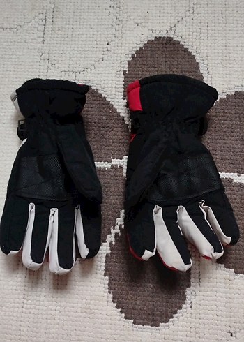 Renkli Kırmızı Erkek Çocuk Eldiveni - Görsel 2