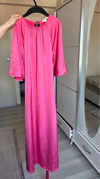 H&M Hm saten elbise