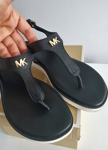 38,5 Beden Michael Kors deri sandalet 