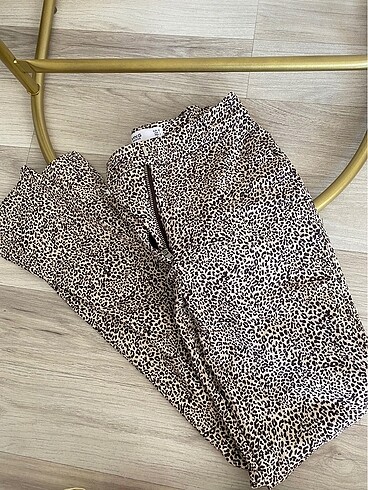 Leopar pantolon