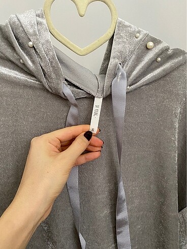 Defacto Sweat