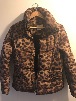 Koton marka leopar desenli sisme mont