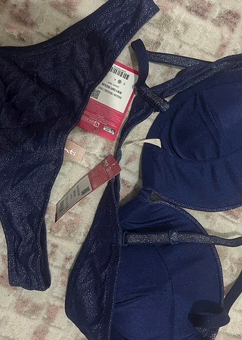 diğer Beden mor Renk Mor Parlak Streetwear Sütyen ve Külot Seti