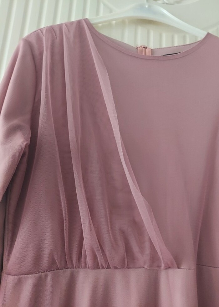 Uzeri tüllü elbise  - Görsel 3